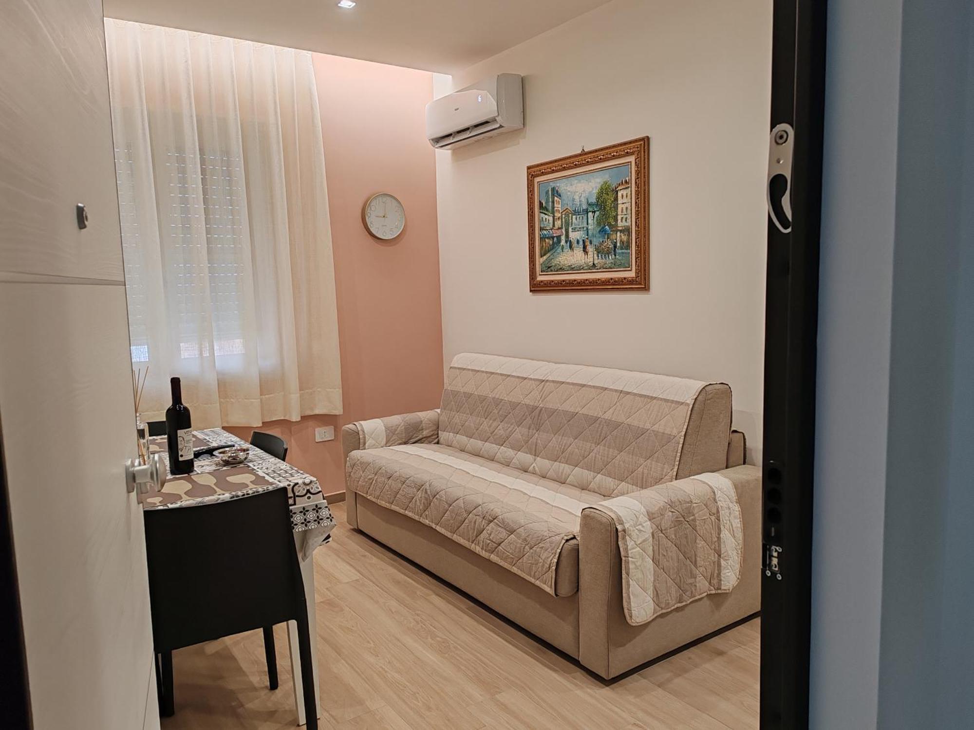 Palazzo Buscema - Appartamenti & Residence Crotone Bagian luar foto